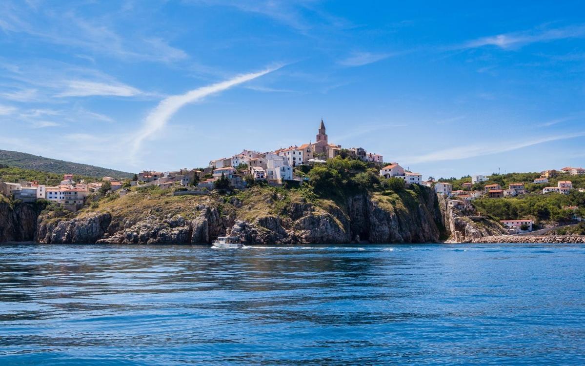 Apartment Arte Vrbnik Екстериор снимка